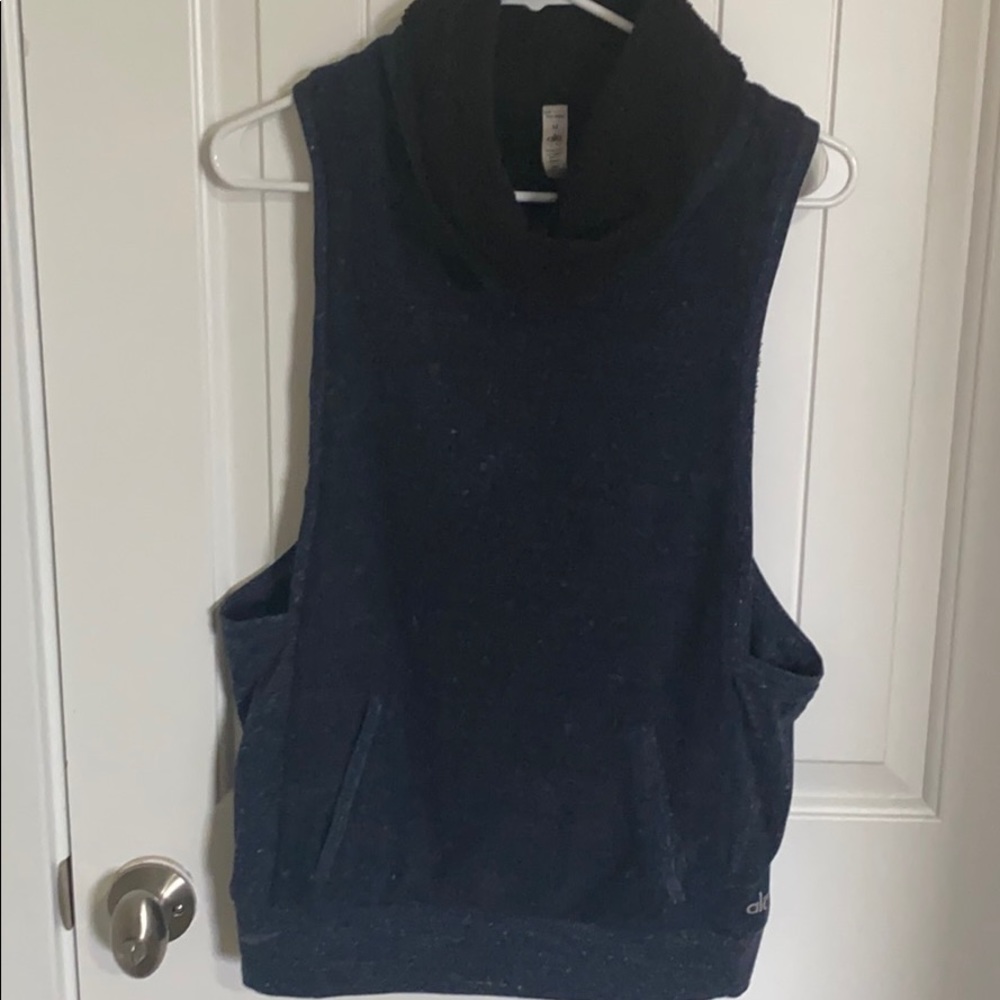 ALO yoga Vest